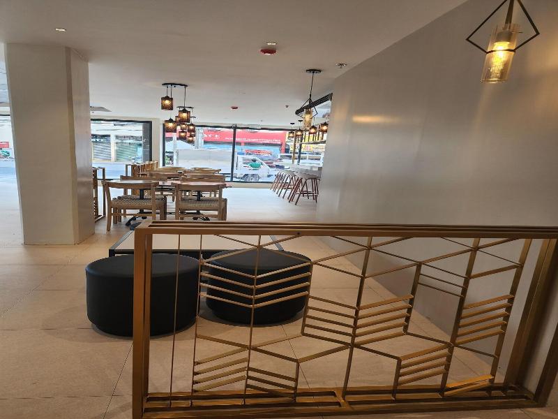 Travelite Express Hotel La Union image
