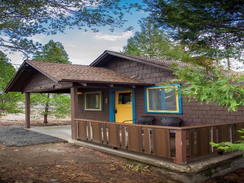 Idyllwild Inn image