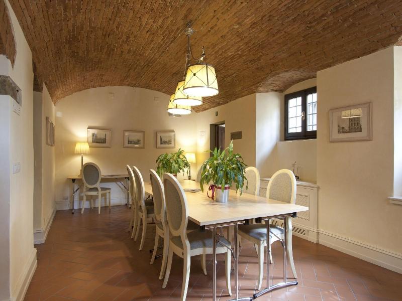 Serristori Palace Residence image
