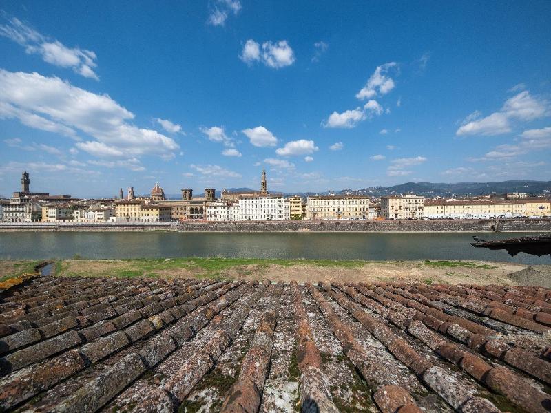 Serristori Palace Residence image