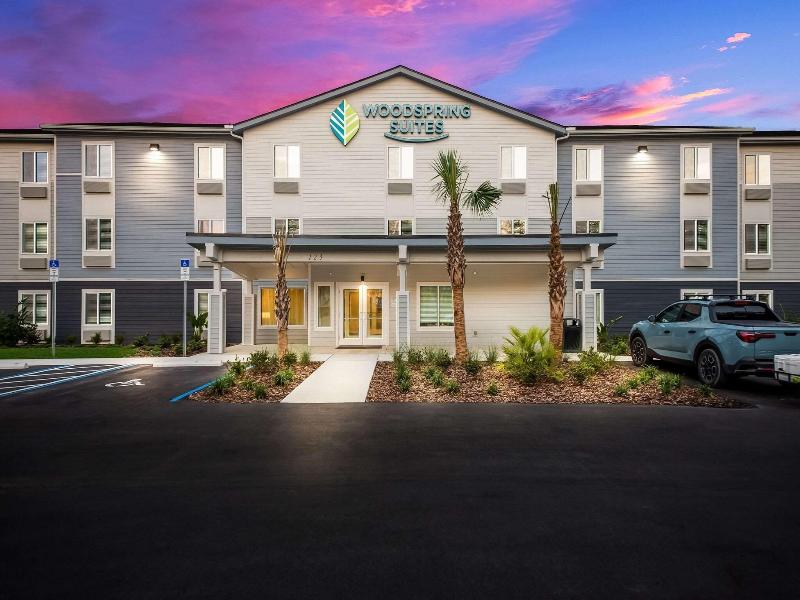 Woodspring Suites Inverness image