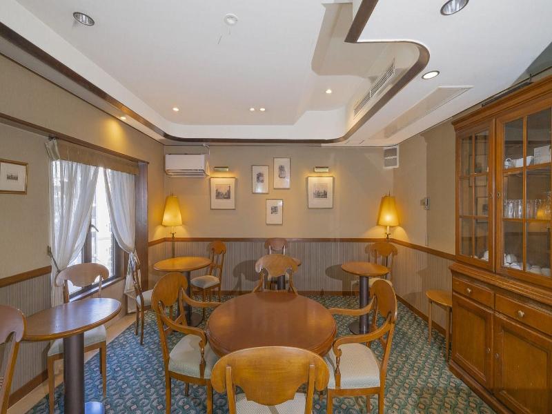 Sakano Hotel Tretio Ochanomizu image