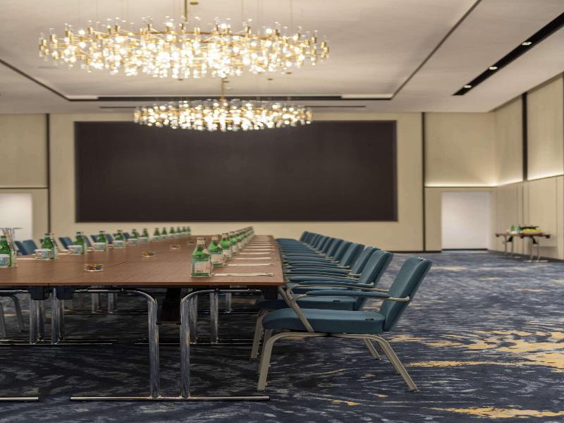 Park Inn By Radisson Hotel & Apartments Kuwait image