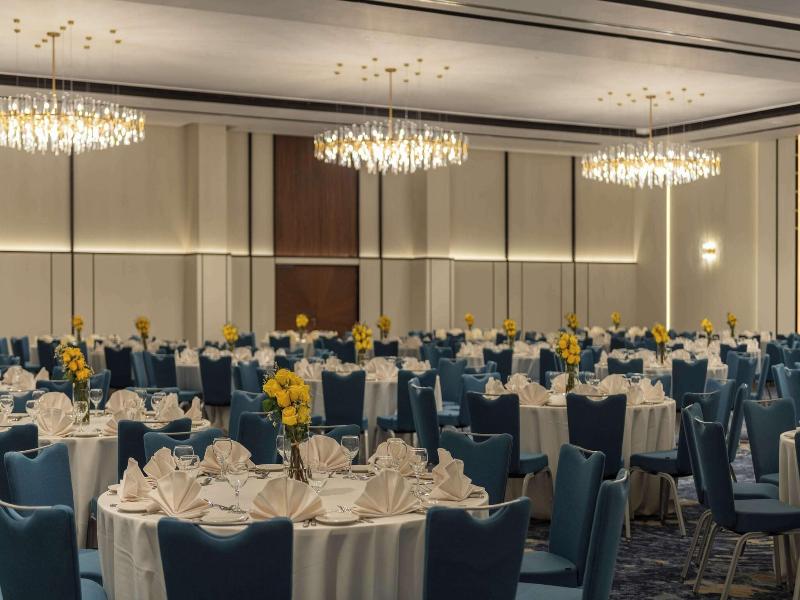 Park Inn By Radisson Hotel & Apartments Kuwait image