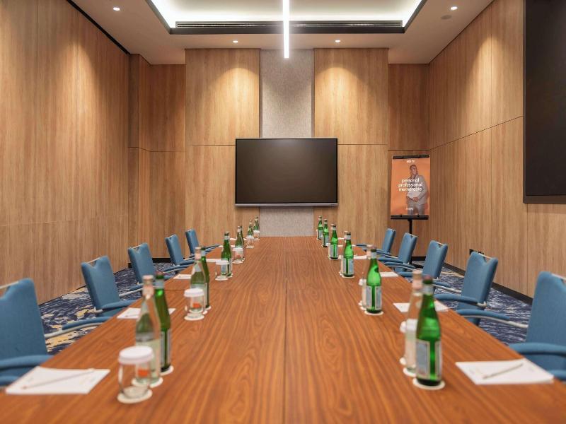 Park Inn By Radisson Hotel & Apartments Kuwait image