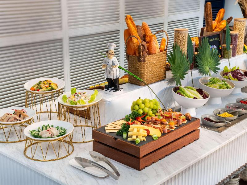 Novotel Living Hcec image