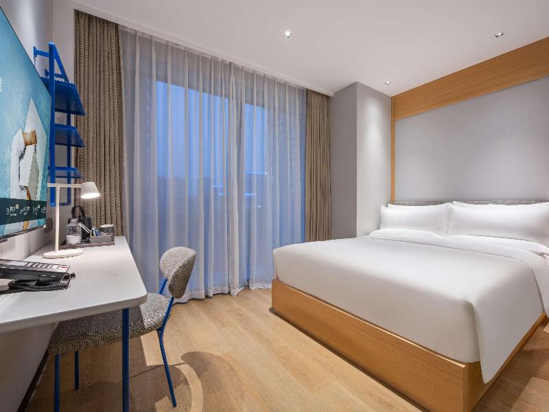Novotel Living Hcec image