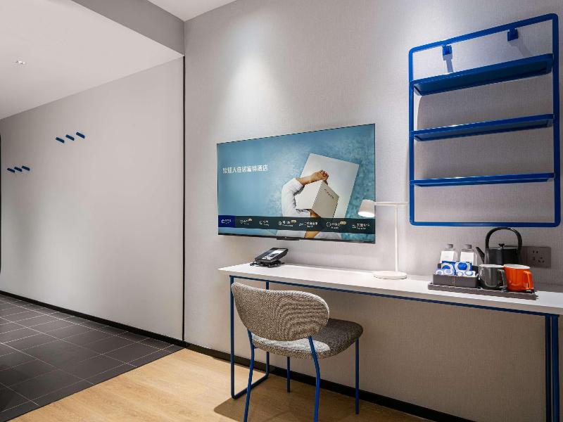 Novotel Living Hcec image