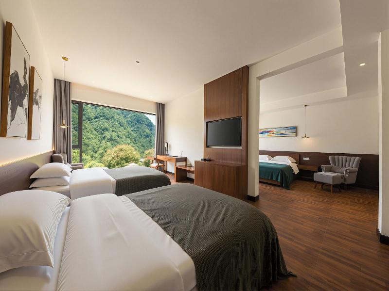 Zhangjiajie National Park Nvue Resorts — photo 22