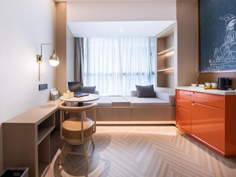 Gz Baiyun Airport Mehood Liz Hotel T1 image