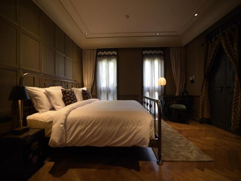 Hotel Verdigris image