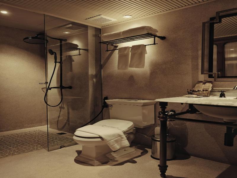 Hotel Verdigris image