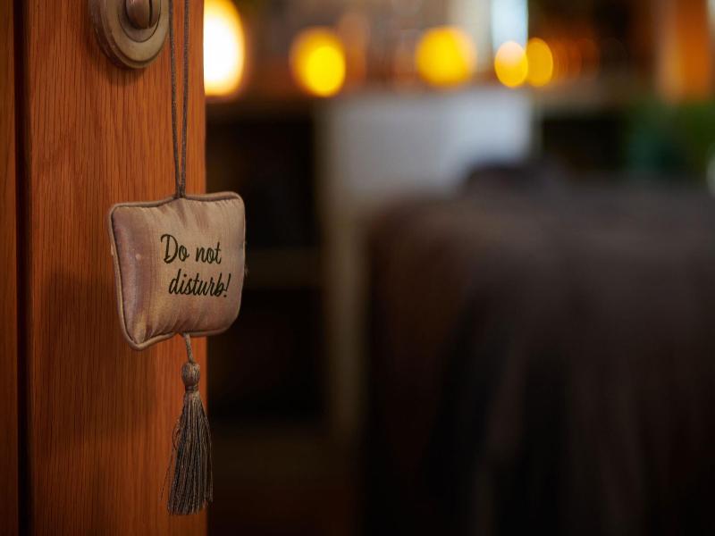 The Devonshire Arms Hotel image