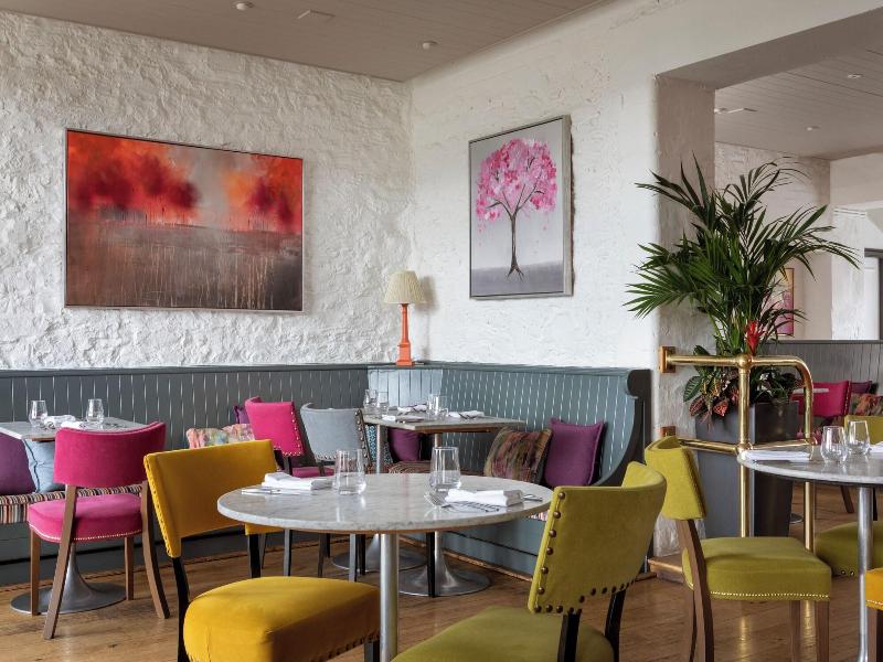 The Devonshire Arms Hotel image