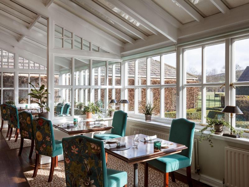 The Devonshire Arms Hotel image