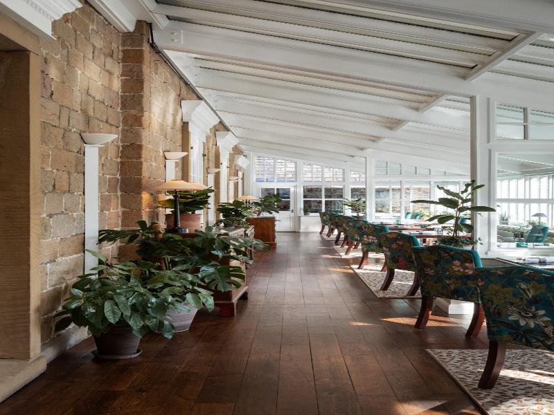 The Devonshire Arms Hotel image