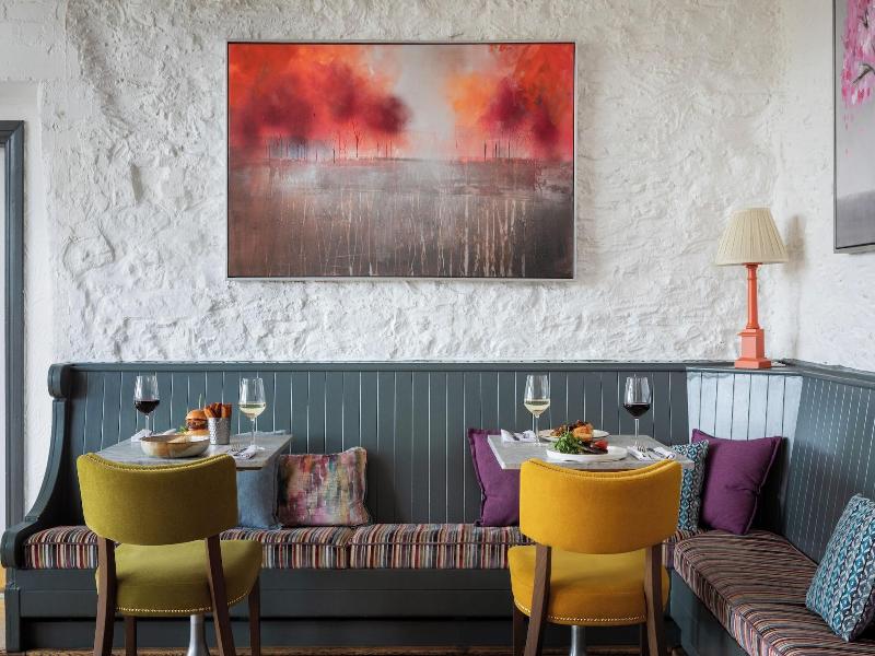 The Devonshire Arms Hotel image