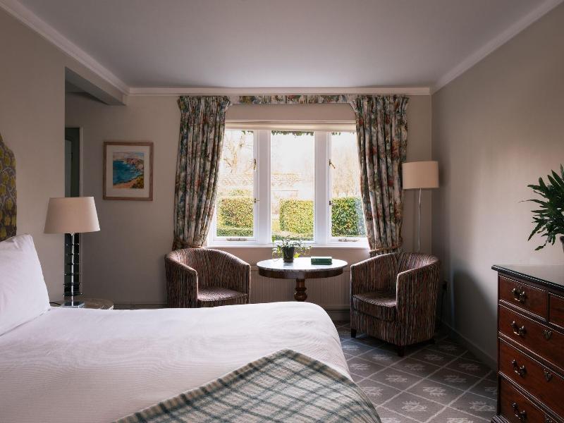 The Devonshire Arms Hotel image