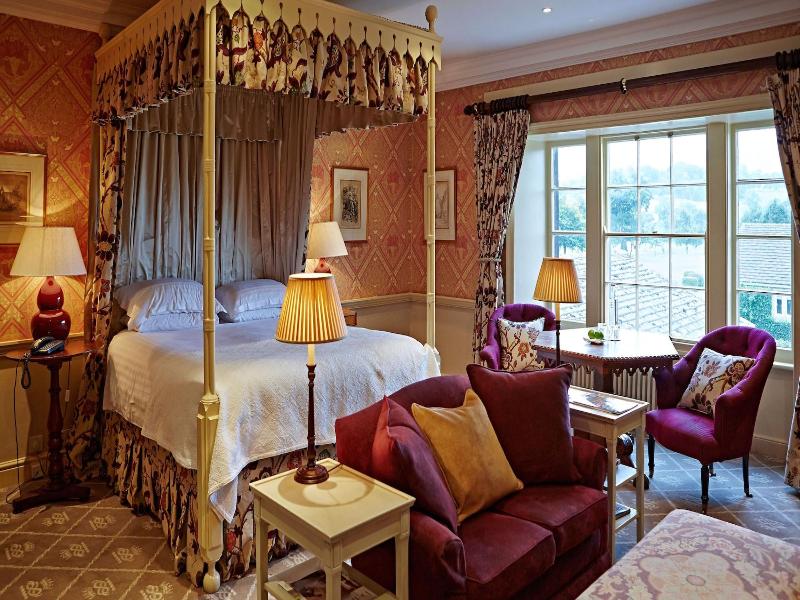 The Devonshire Arms Hotel image