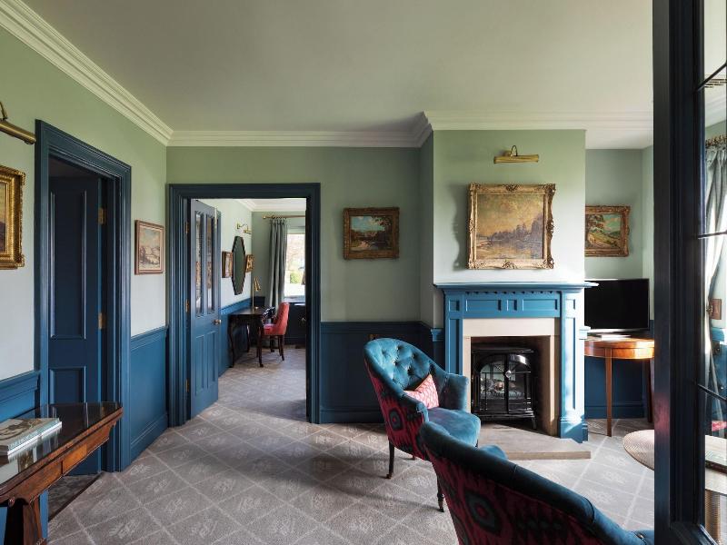The Devonshire Arms Hotel image