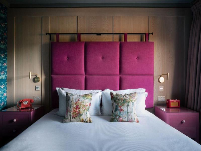 The Devonshire Arms Hotel image