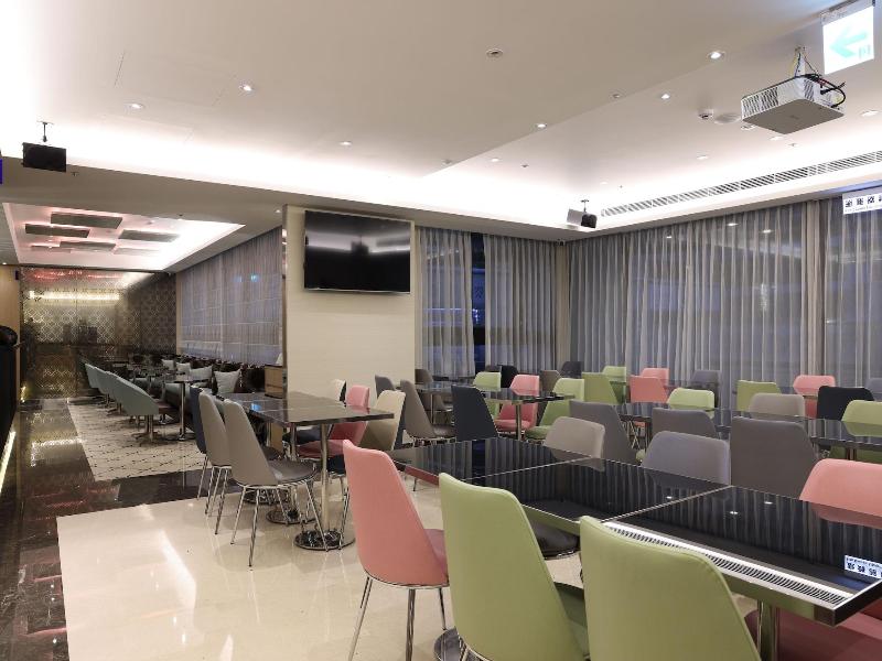 Royal Jade Boutique Hotel image