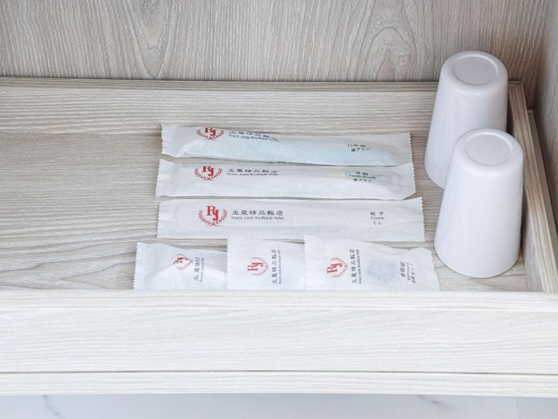 Royal Jade Boutique Hotel image