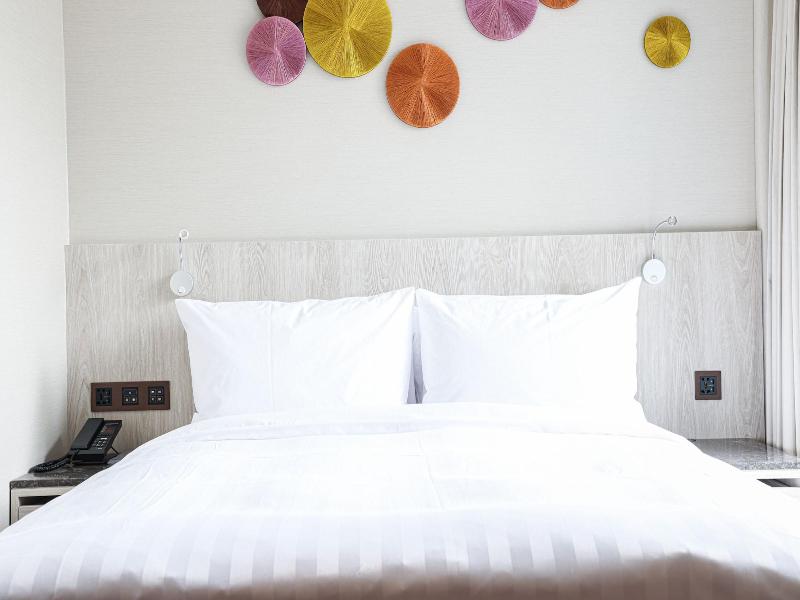 Royal Jade Boutique Hotel image