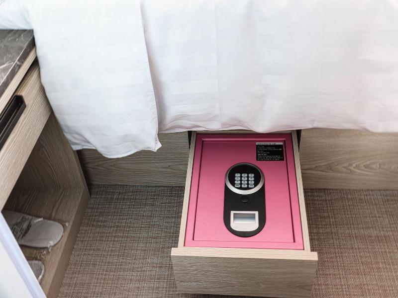 Royal Jade Boutique Hotel image