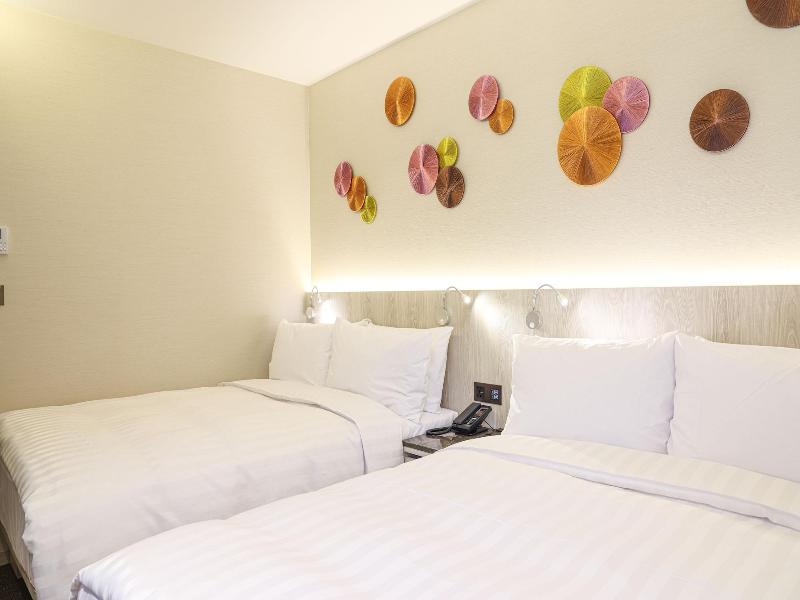 Royal Jade Boutique Hotel image