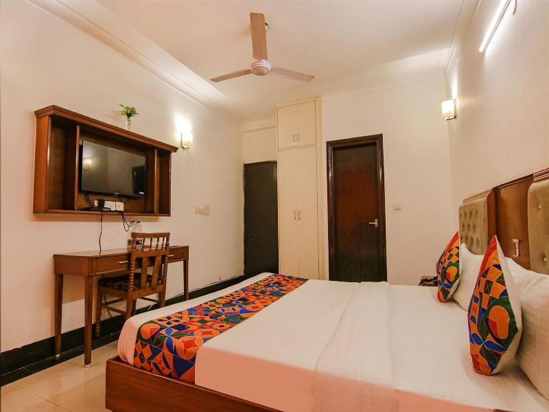 Fabhotel Jdm Residency image