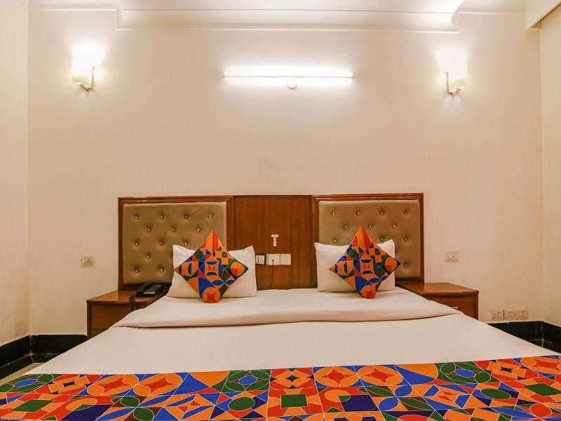 Fabhotel Jdm Residency image