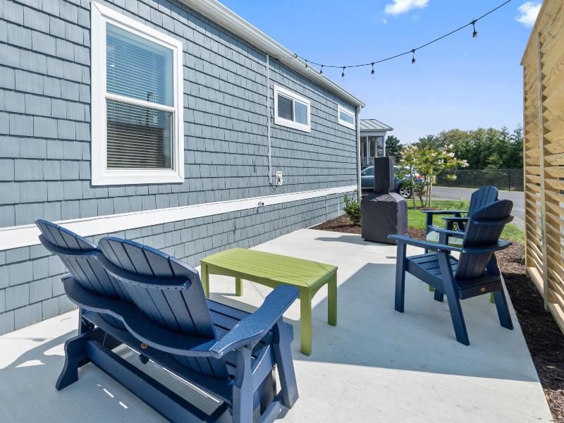 Shore Point Cottages image