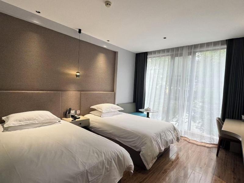 Yiwu Manting City Hotel image