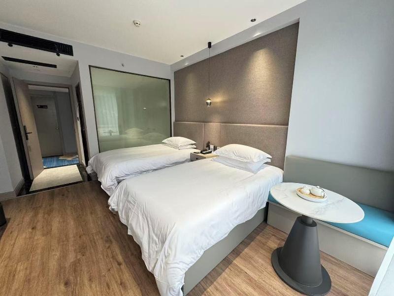 Yiwu Manting City Hotel image