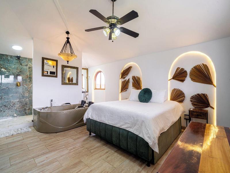 Orok Landscape Hotel 2
