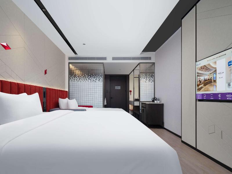 Mercure Beijing Cbd image