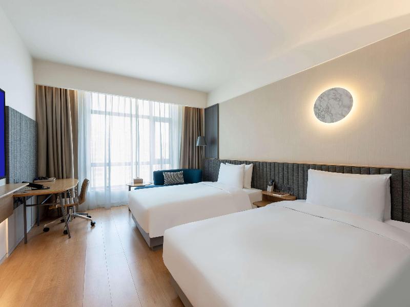 Novotel Shanghai Hongqiao Gubei image