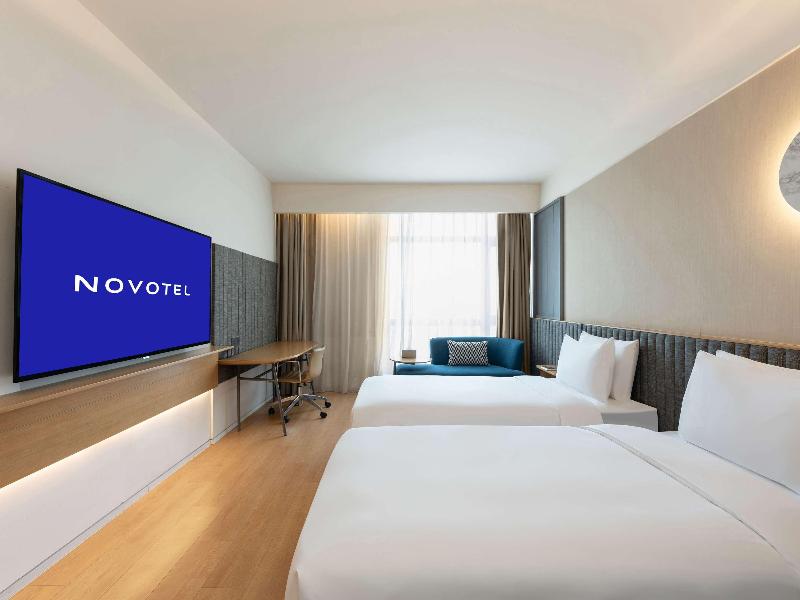 Novotel Shanghai Hongqiao Gubei image