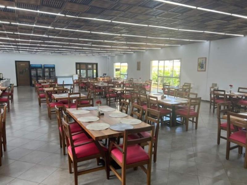 Lungi Gateway Hotel image
