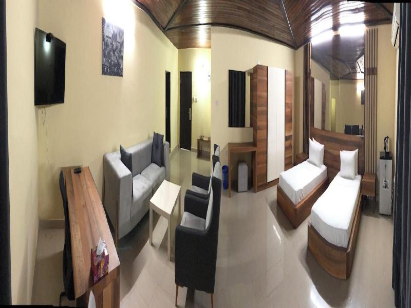 Lungi Gateway Hotel image