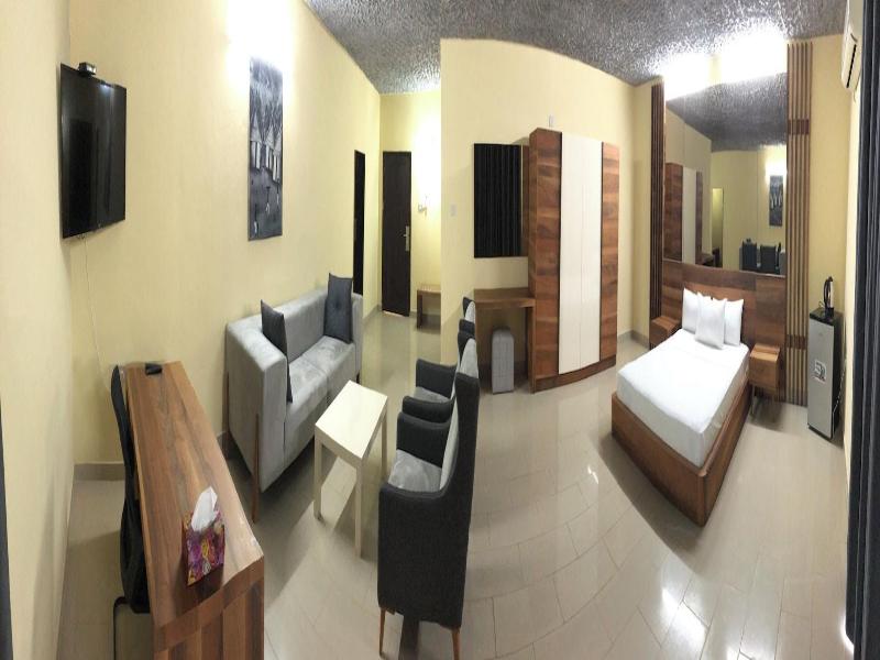Lungi Gateway Hotel image