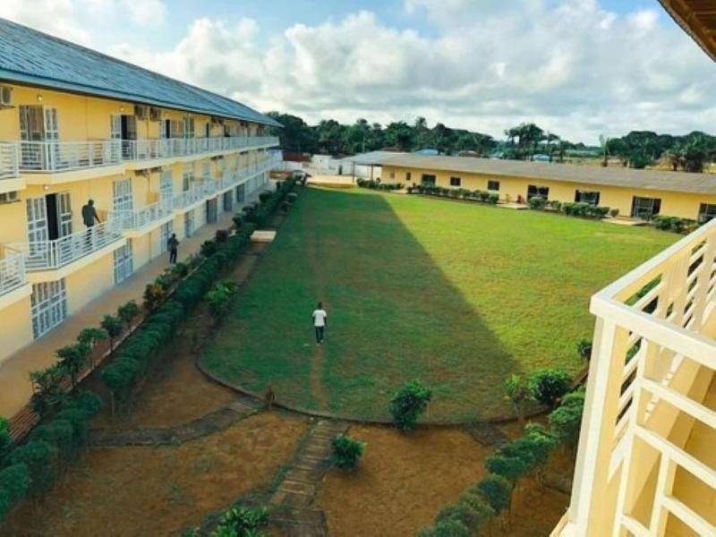 Lungi Gateway Hotel image