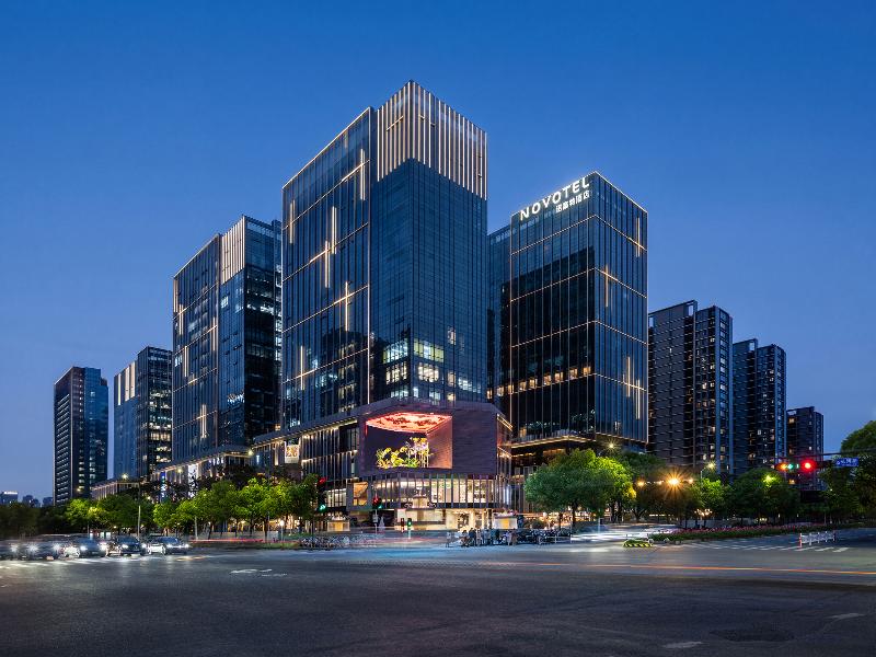 Novotel Hangzhou Binjiang image