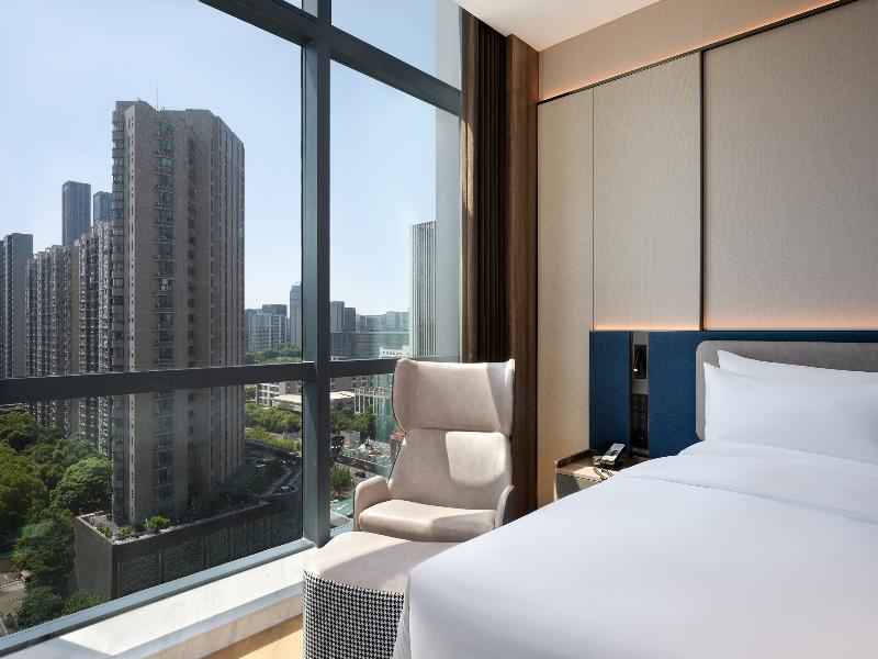 Novotel Hangzhou Binjiang image