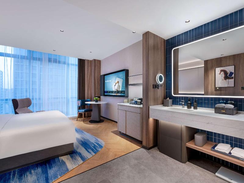 Novotel Hangzhou Binjiang image