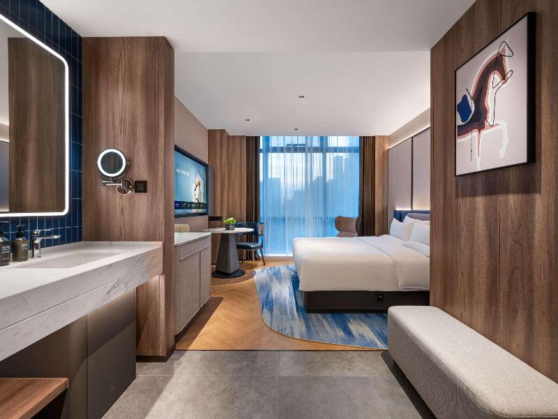 Novotel Hangzhou Binjiang image