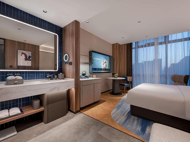 Novotel Hangzhou Binjiang image
