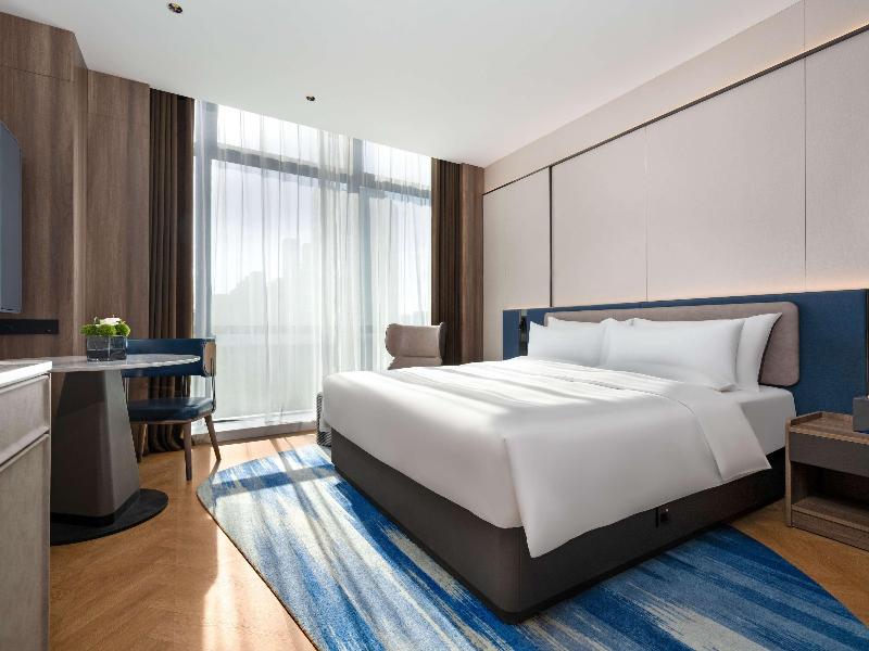 Novotel Hangzhou Binjiang image