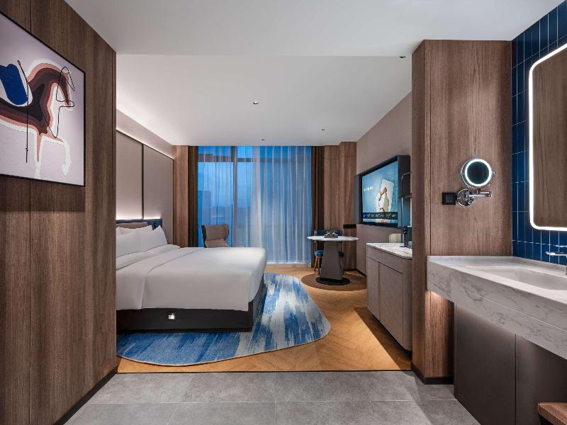 Novotel Hangzhou Binjiang image